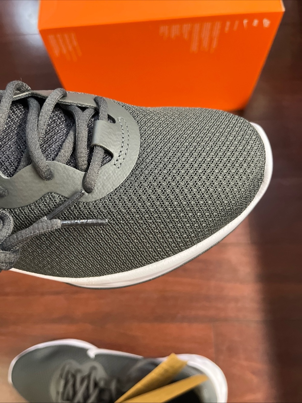 Mens 11 Nike Revolution 6 NN Iron Grey Shoes Running Walking DC3728 004 HALF BOX - Picture 11 of 16
